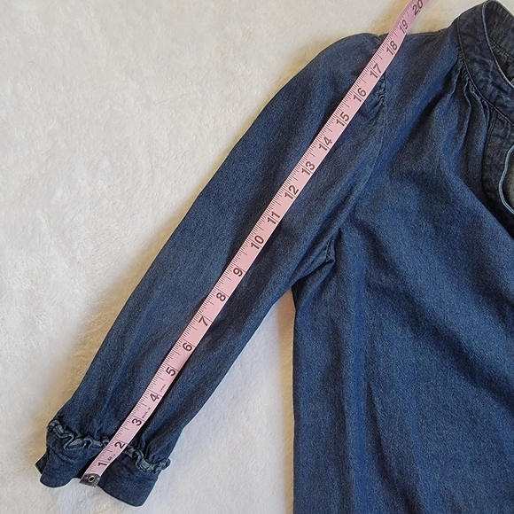 Draper James Split V-Neck Ruffle Trim Chambray Denim Shirt Blouse Top M Naisha - Picture 11 of 12